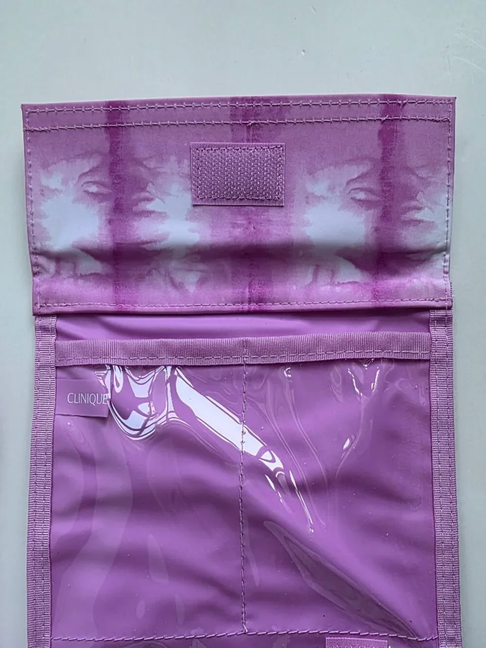 NEW Clinique Tri-Fold Travel Cosmetic Case Tie Dye Pink Purple Foldable Mesh GWP